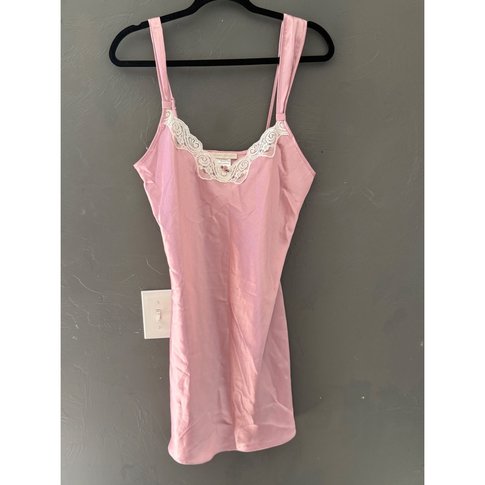 California Dynasty Vintage 70sโ Pink Satin Lace Trim Chemise Nightgown Slip M